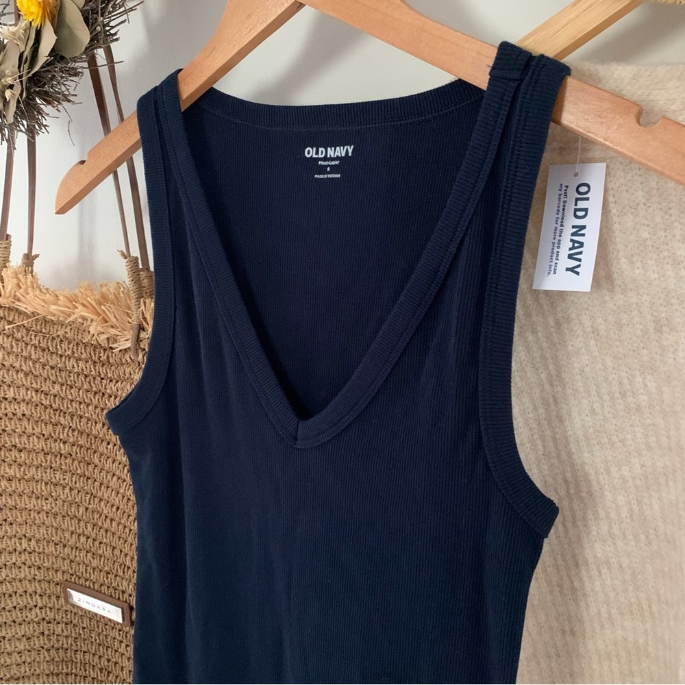 Old Navy Ribbed Tank Top - Picture 7 of 7
